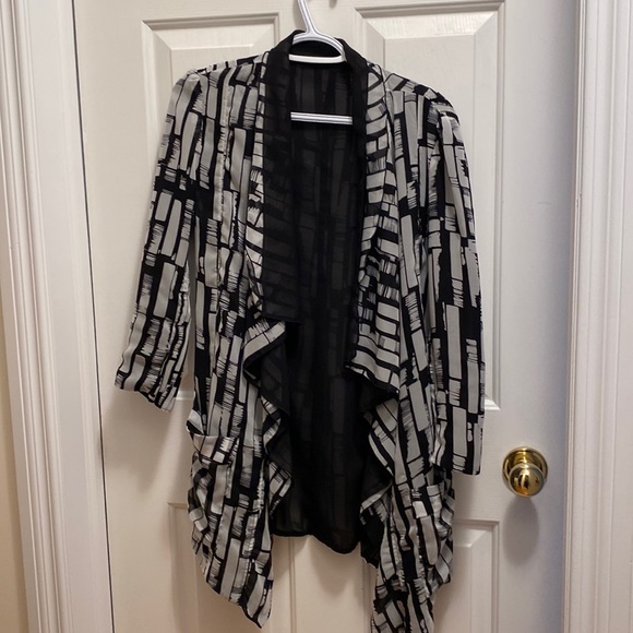Reversible 3 button chiffon jacket - Picture 1 of 6